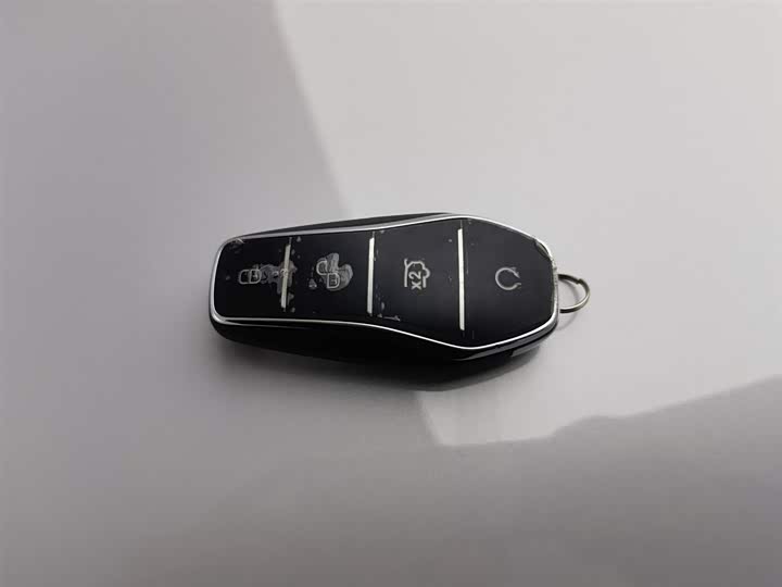 Фото 19 - BYD Yuan Up