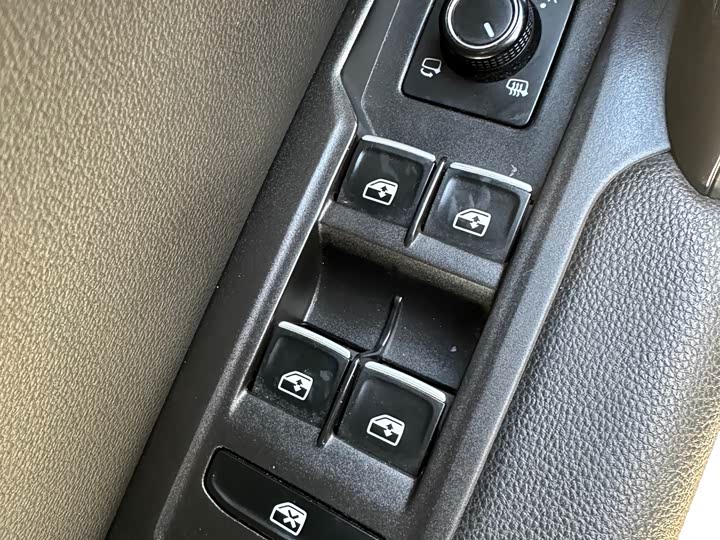 Фото 11 - Volkswagen Tayron