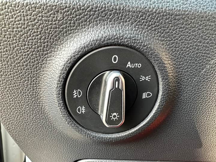 Фото 13 - Volkswagen Tayron