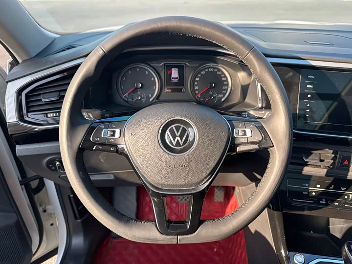 Фото 14 - Volkswagen Tayron