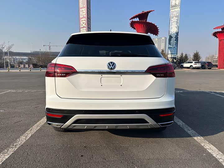 Фото 7 - Volkswagen Tayron