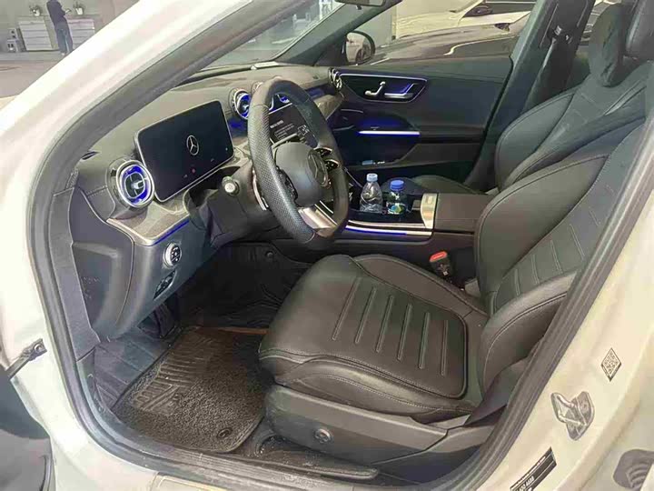 Фото 4 - Mercedes-Benz C-Class