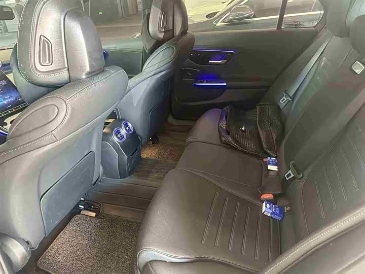 Фото 5 - Mercedes-Benz C-Class