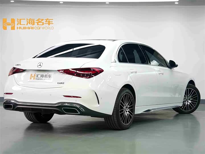 Фото 9 - Mercedes-Benz C-Class