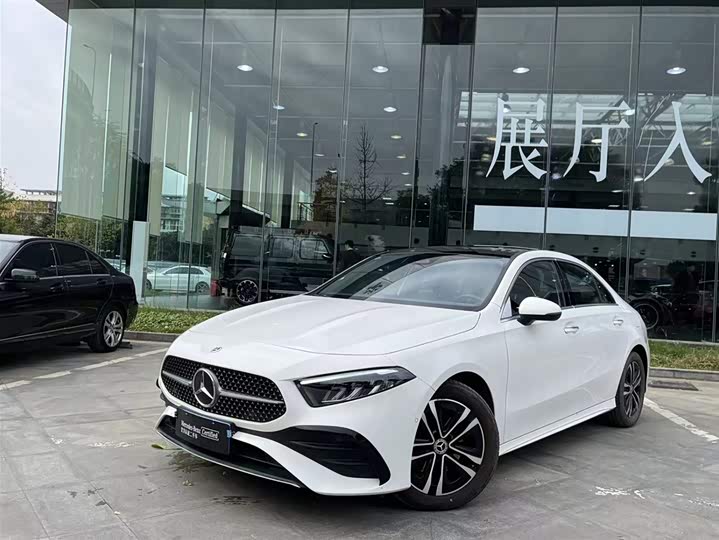 Фото 1 - Mercedes-Benz A-Class