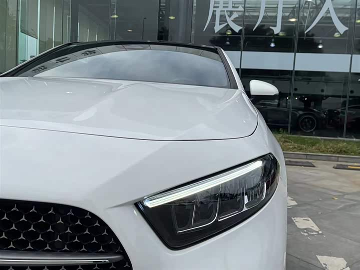 Фото 10 - Mercedes-Benz A-Class