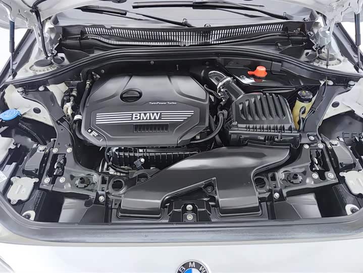 Фото 10 - BMW 1 Series