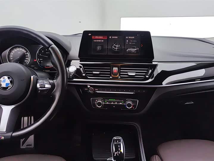 Фото 13 - BMW 1 Series