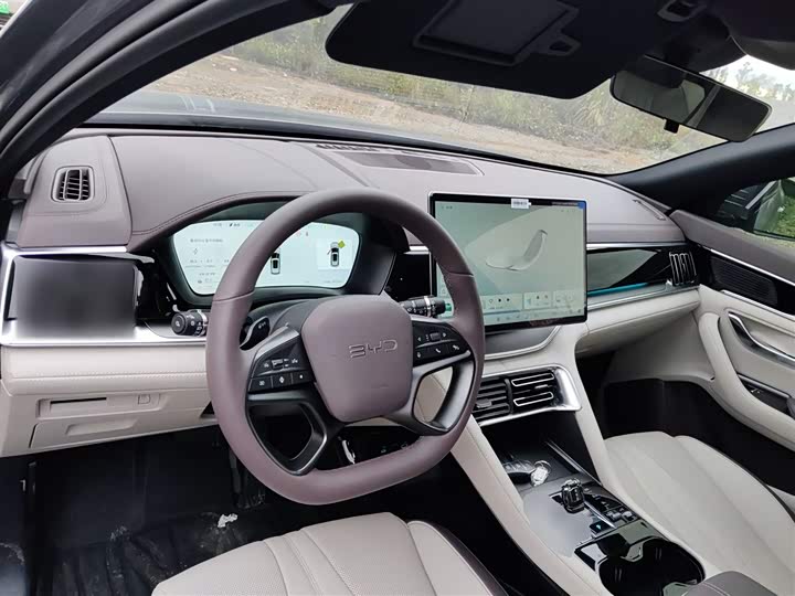 Фото 13 - BYD Song Plus Hybrid/EV