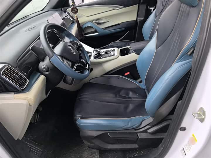 Фото 15 - BYD Song Pro