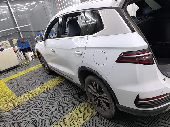 Фото 5 - BYD Song Pro