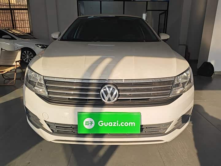 Фото 3 - Volkswagen Lavida