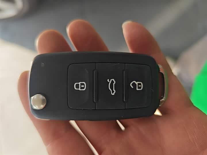 Фото 9 - Volkswagen Lavida