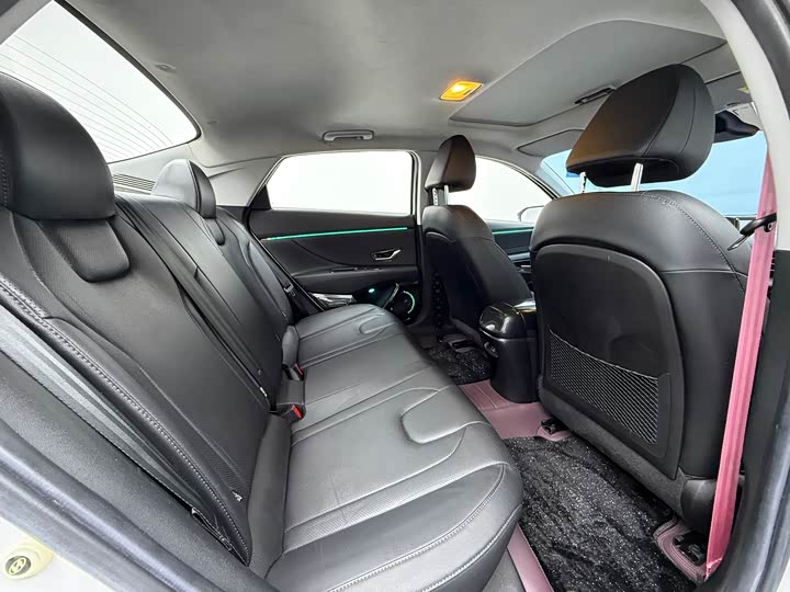 Фото 13 - Hyundai Elantra N line