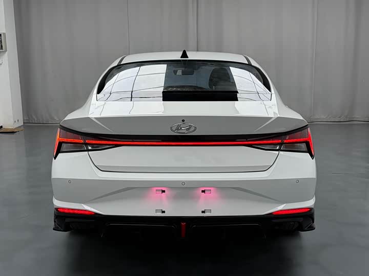 Фото 19 - Hyundai Elantra N line