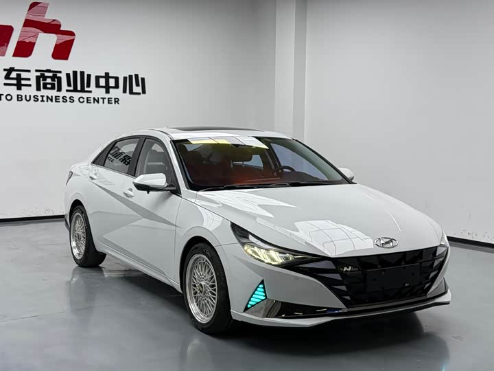 Фото 3 - Hyundai Elantra N line