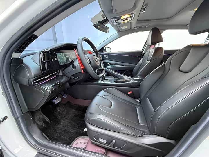 Фото 6 - Hyundai Elantra N line