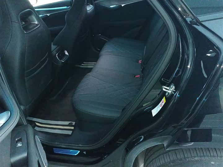 Фото 15 - BYD Sea Lion 07 EV