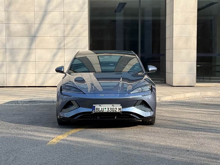 Фото 2 - BYD Seal