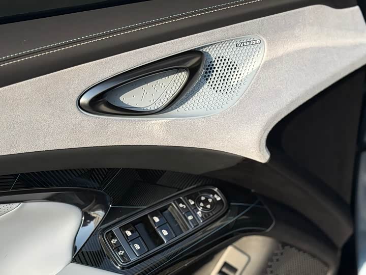 Фото 7 - BYD Seal