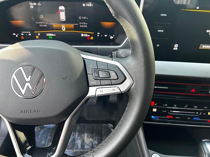 Фото 10 - Volkswagen Lavida