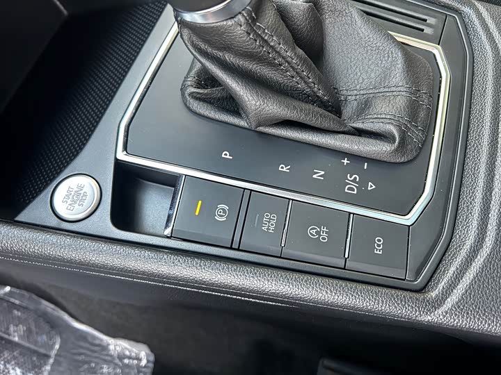 Фото 14 - Volkswagen Lavida