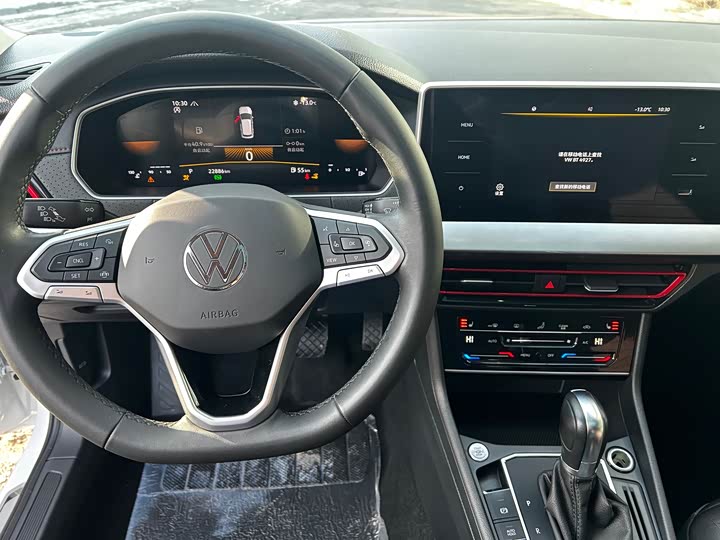 Фото 8 - Volkswagen Lavida