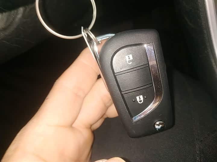 Фото 9 - Toyota Wildlander