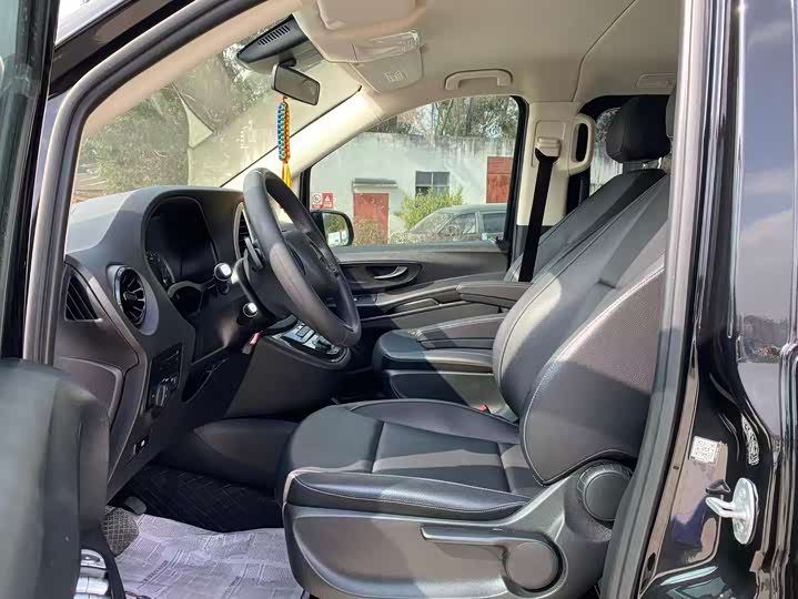 Фото 6 - Mercedes-Benz Vito