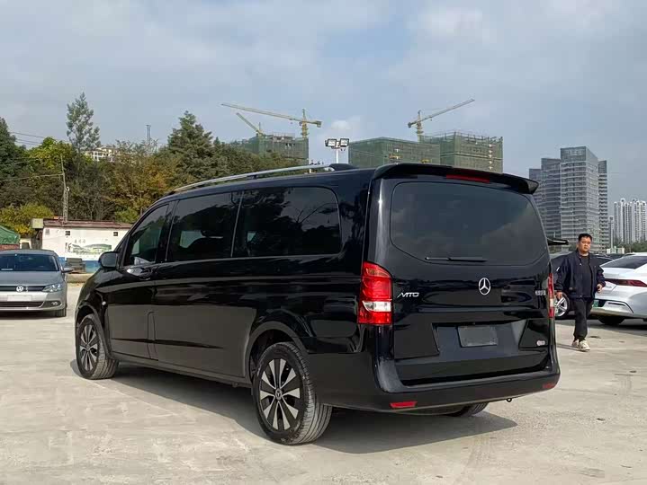 Фото 9 - Mercedes-Benz Vito
