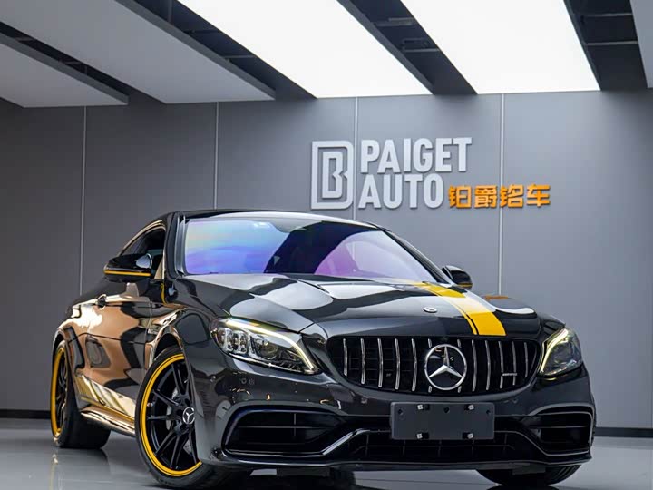 Фото 2 - Mercedes-Benz C-Class AMG