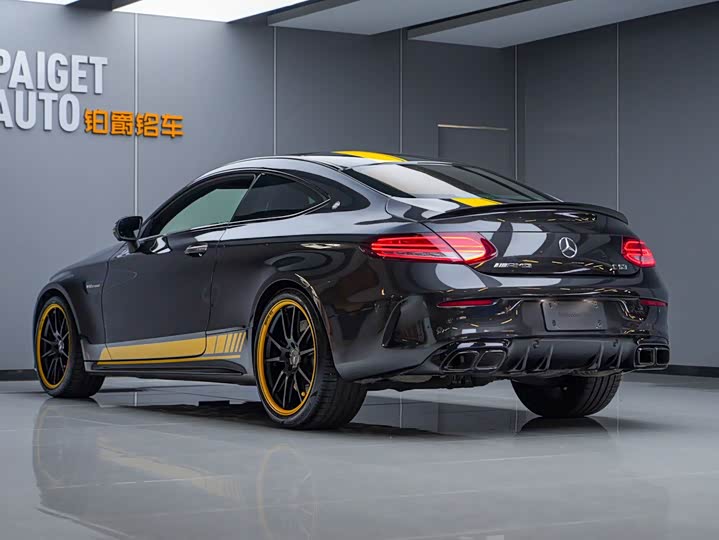 Фото 6 - Mercedes-Benz C-Class AMG