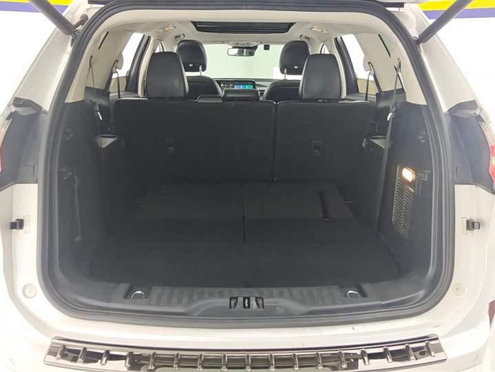 Фото 4 - Ford Edge