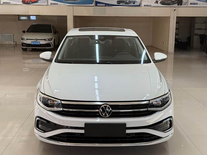 Фото 2 - Volkswagen Bora