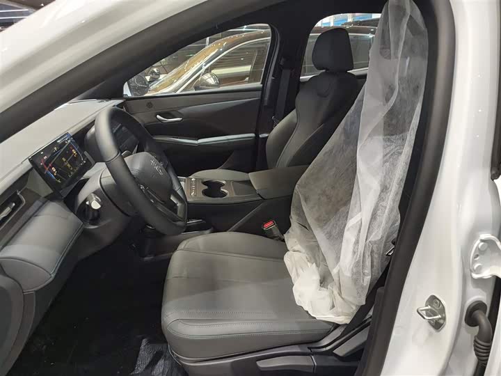 Фото 15 - BYD Qin Plus