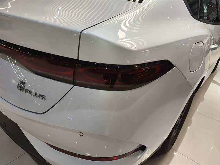 Фото 8 - BYD Qin Plus