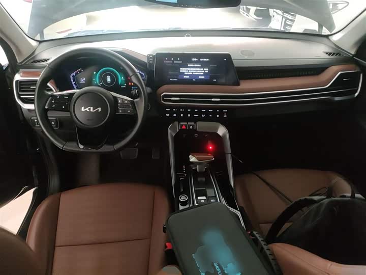 Фото 10 - Kia Sportage GT-line