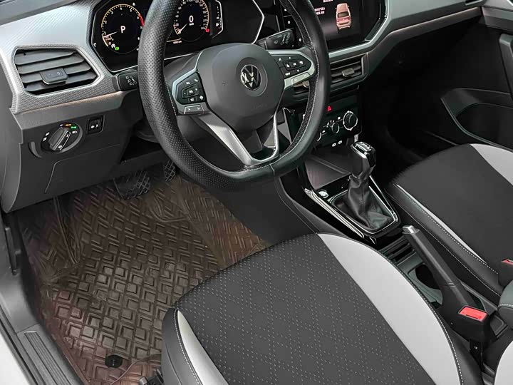 Фото 17 - Volkswagen Tacqua