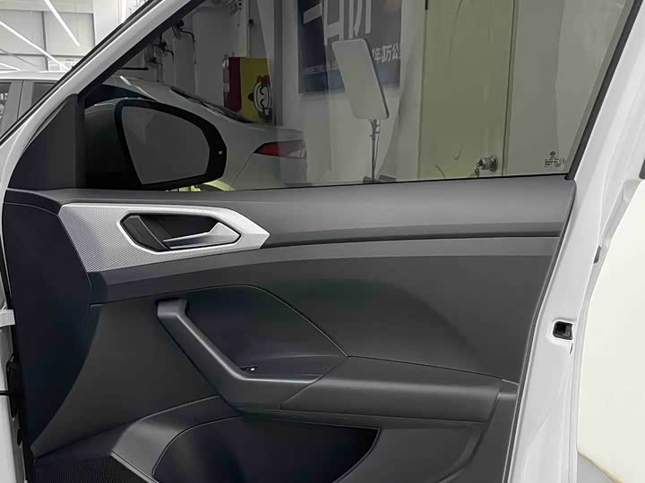 Фото 26 - Volkswagen Tacqua