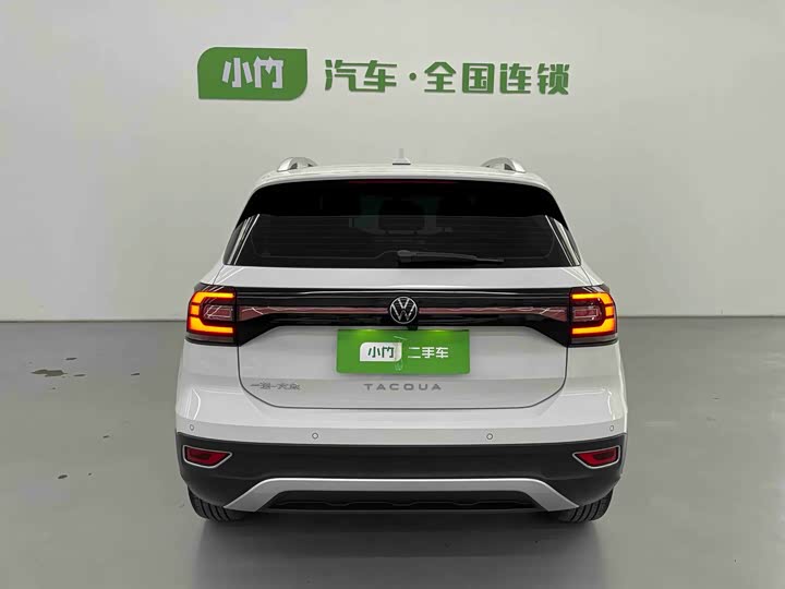 Фото 4 - Volkswagen Tacqua