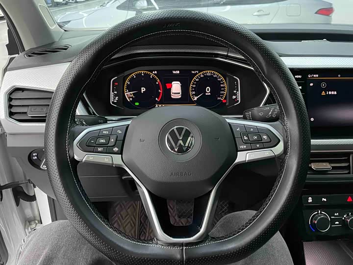 Фото 8 - Volkswagen Tacqua