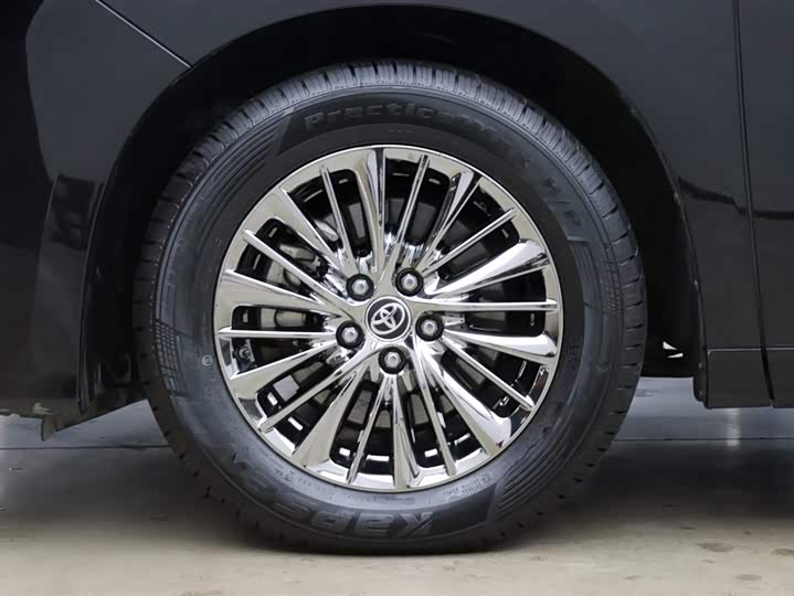 Фото 25 - Toyota Alphard