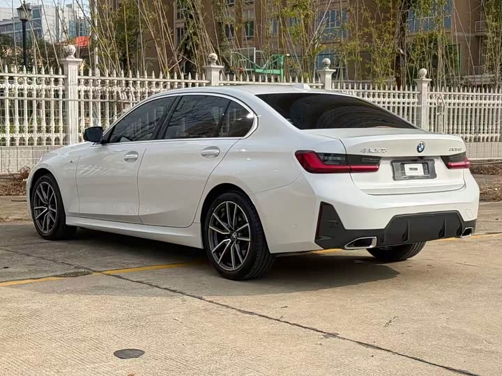 Фото 8 - BMW 3 Series