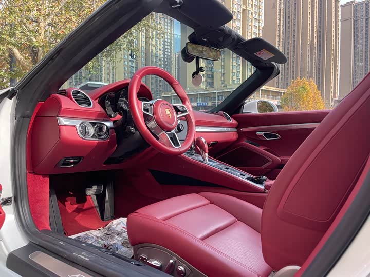 Фото 10 - Porsche 718