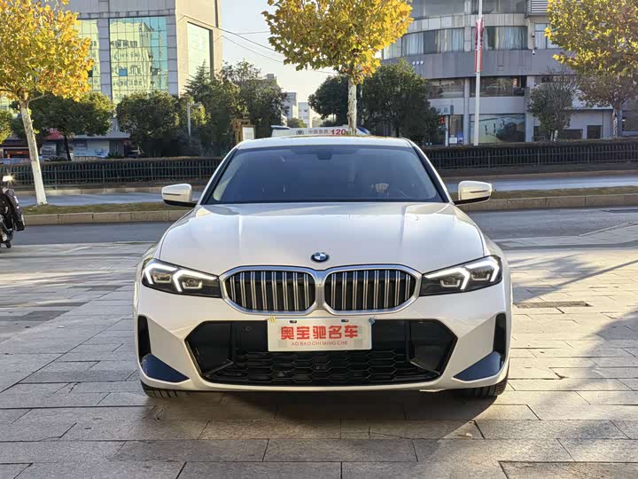 Фото 2 - BMW 3 Series