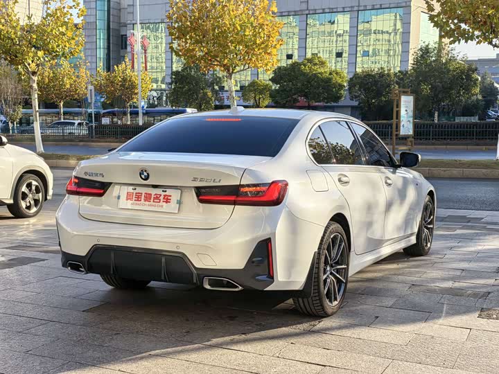 Фото 4 - BMW 3 Series