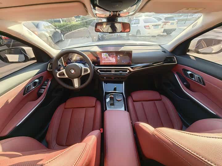 Фото 8 - BMW 3 Series