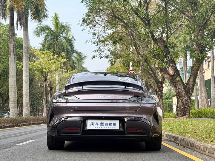 Фото 4 - Xiaomi SU7