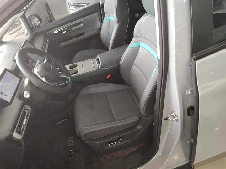 Фото 15 - GAC Aion Y