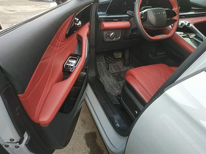 Фото 16 - Exeed RX